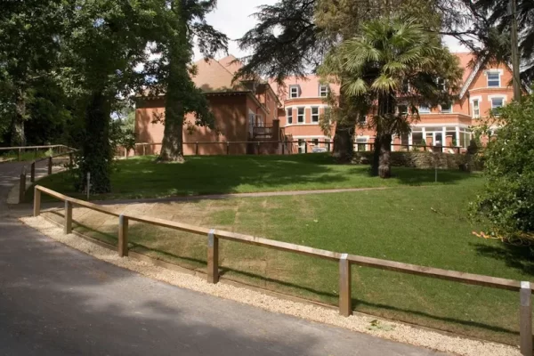 Branksome Park's Large Garden Area with Trees