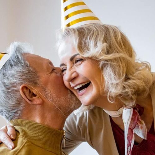 Staying Connected with Loved Ones at LuxuryCare Homes During Special Occasions